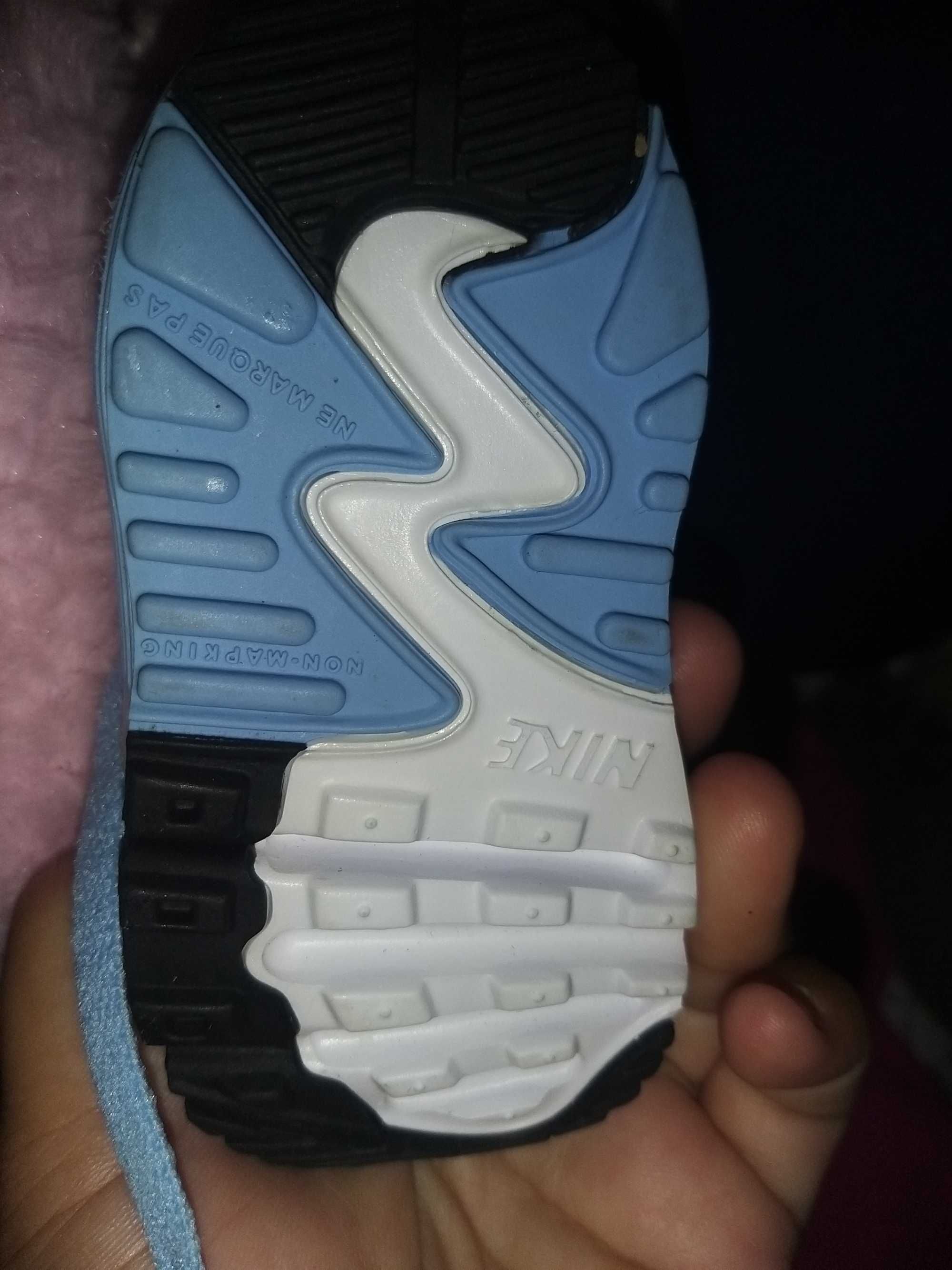 Маратонки за бебе  nike