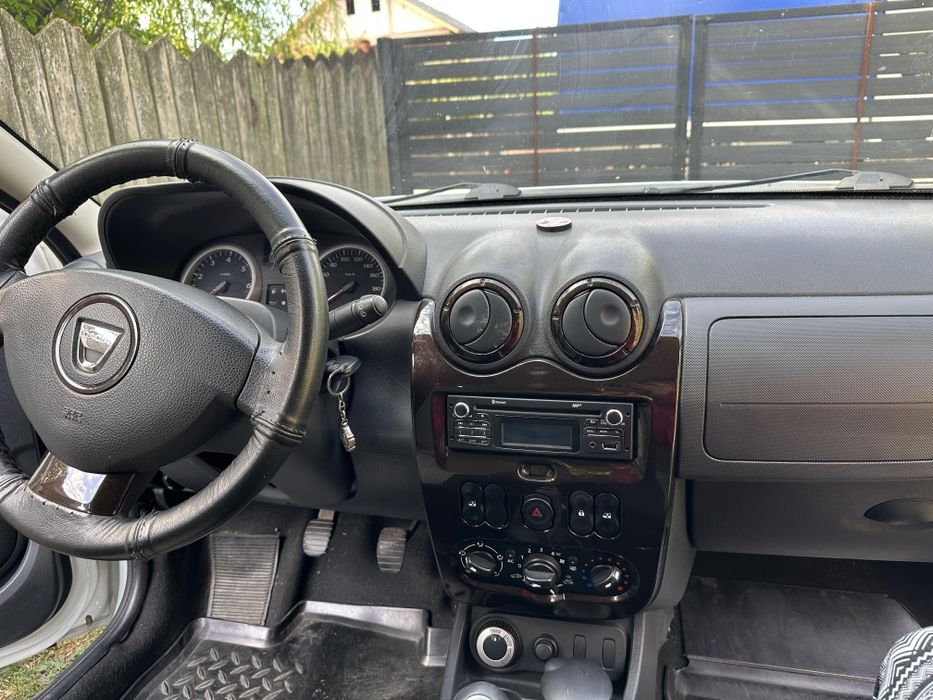 Dacia Duster 2012