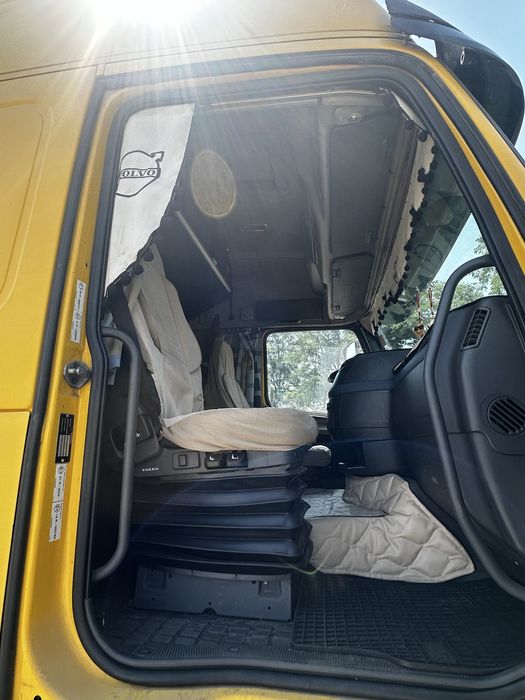 Volvo fh13/schimb cu duba!!!