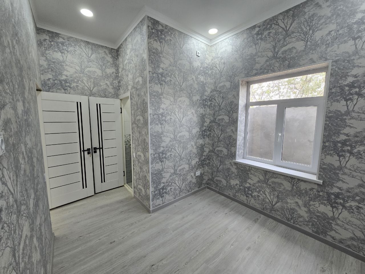 Продаётся коттедж   сергели улица райхон. 3 комнаты