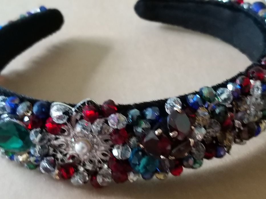 Ободки с хрусталиками