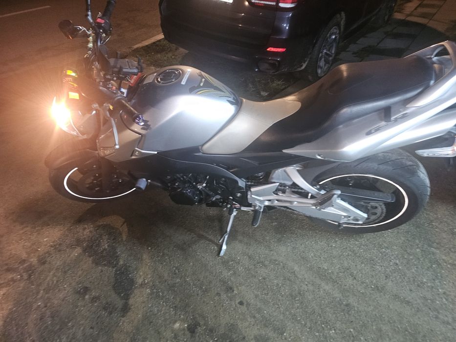 Vand Suzuki gsr 600 an 2008