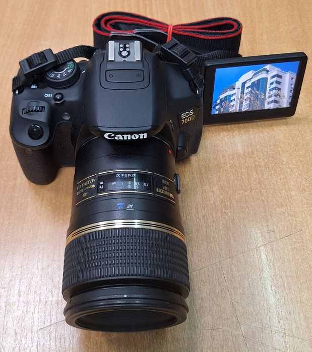 Canon 700D+Tamron 90mm F/2.8 макро объектив,набор для стоматологов)
