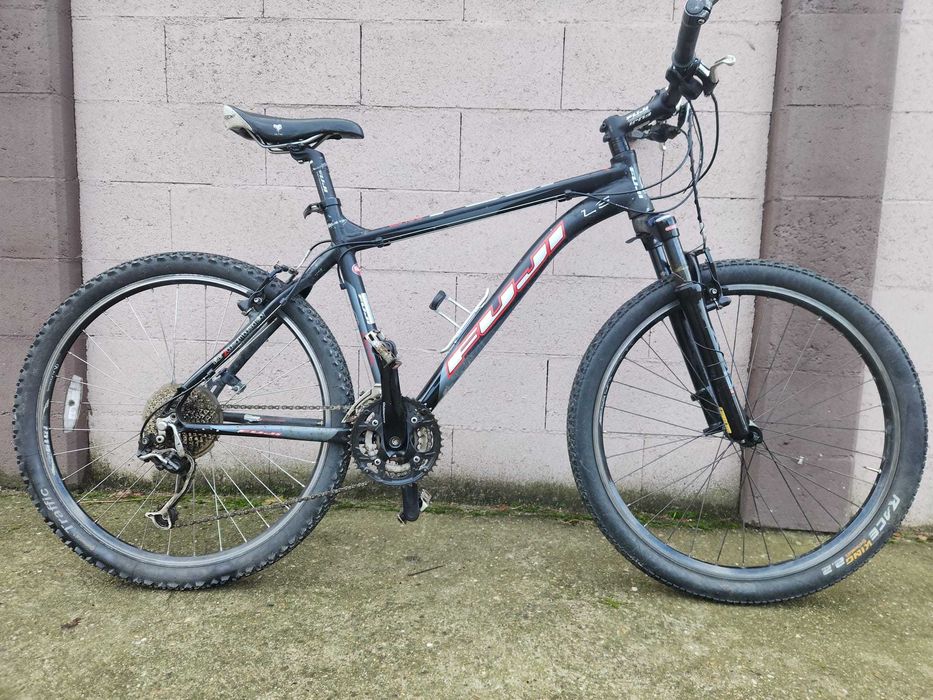 Vand bicicleta pe 26 Fuji Tahoe