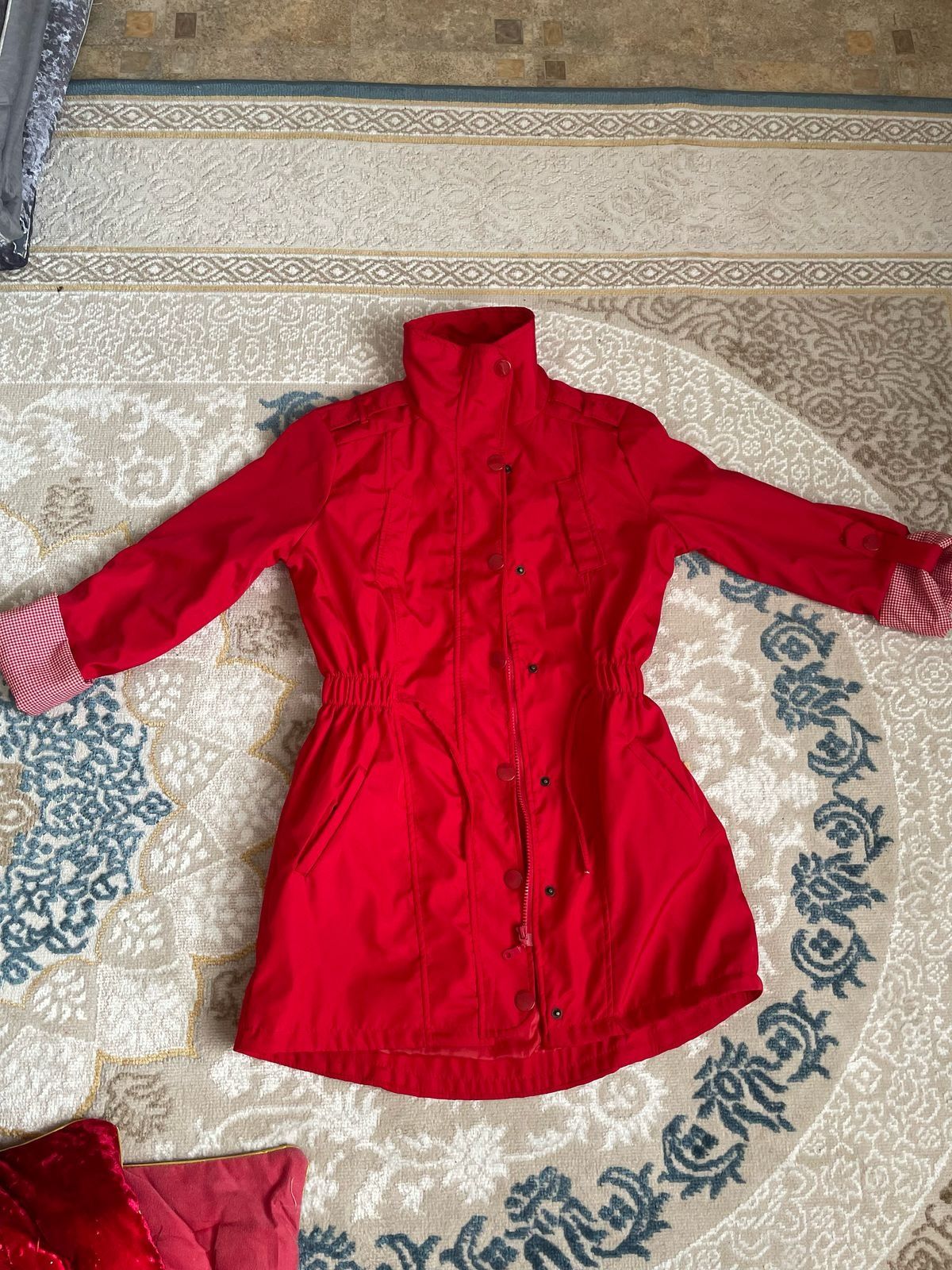 Продам плащ подрастковый размер М/38