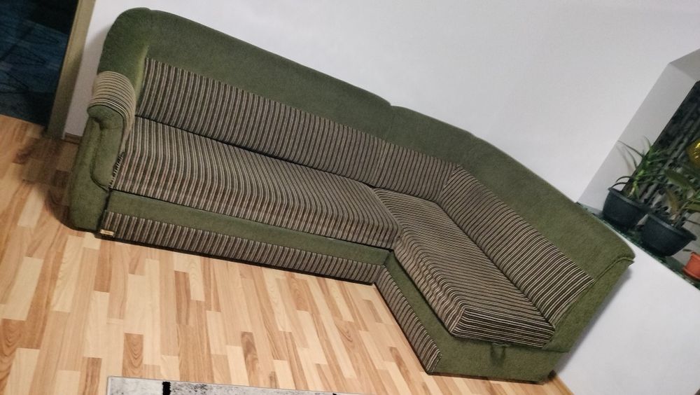 Vând colțar extensibil