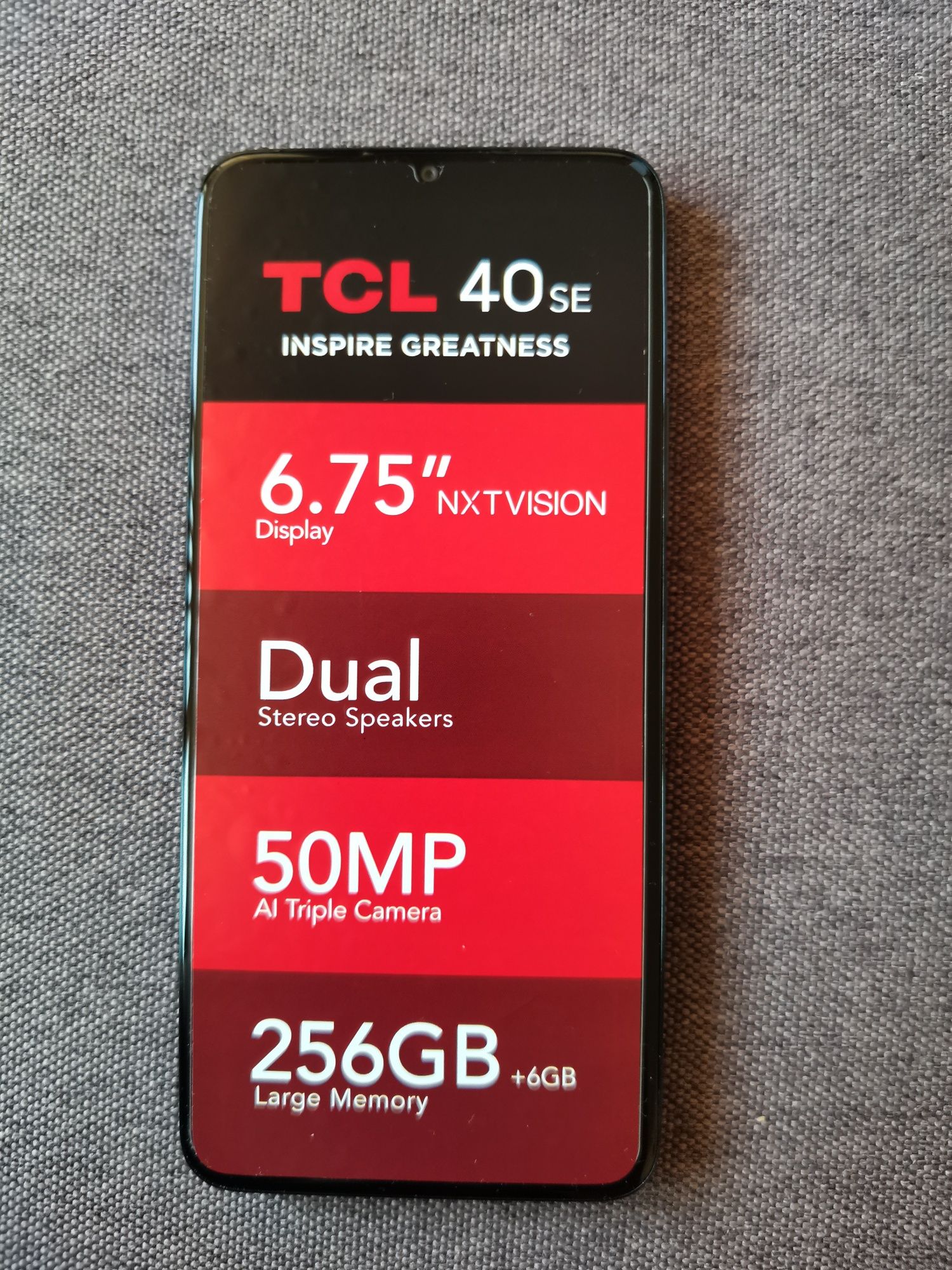 Телефон TCL 40se ЧИСТО НОВ