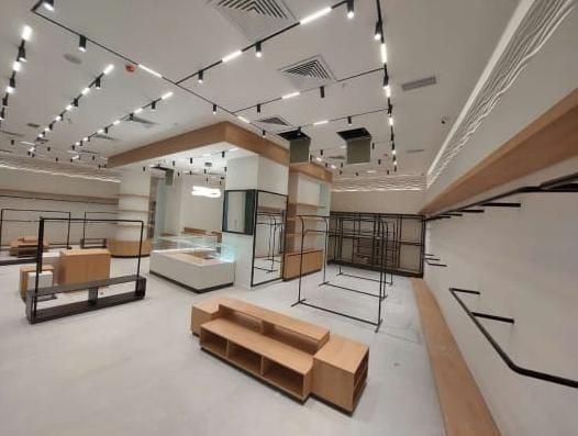 Торговое оборудование, кофейня ,ресепшн, мебель для баров и ресторанов