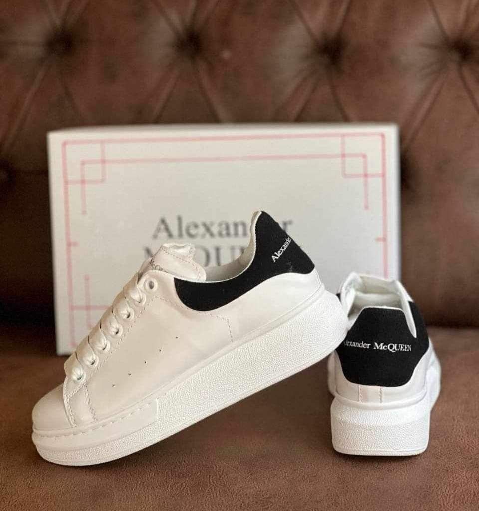 Alexander Mcqueen unisex