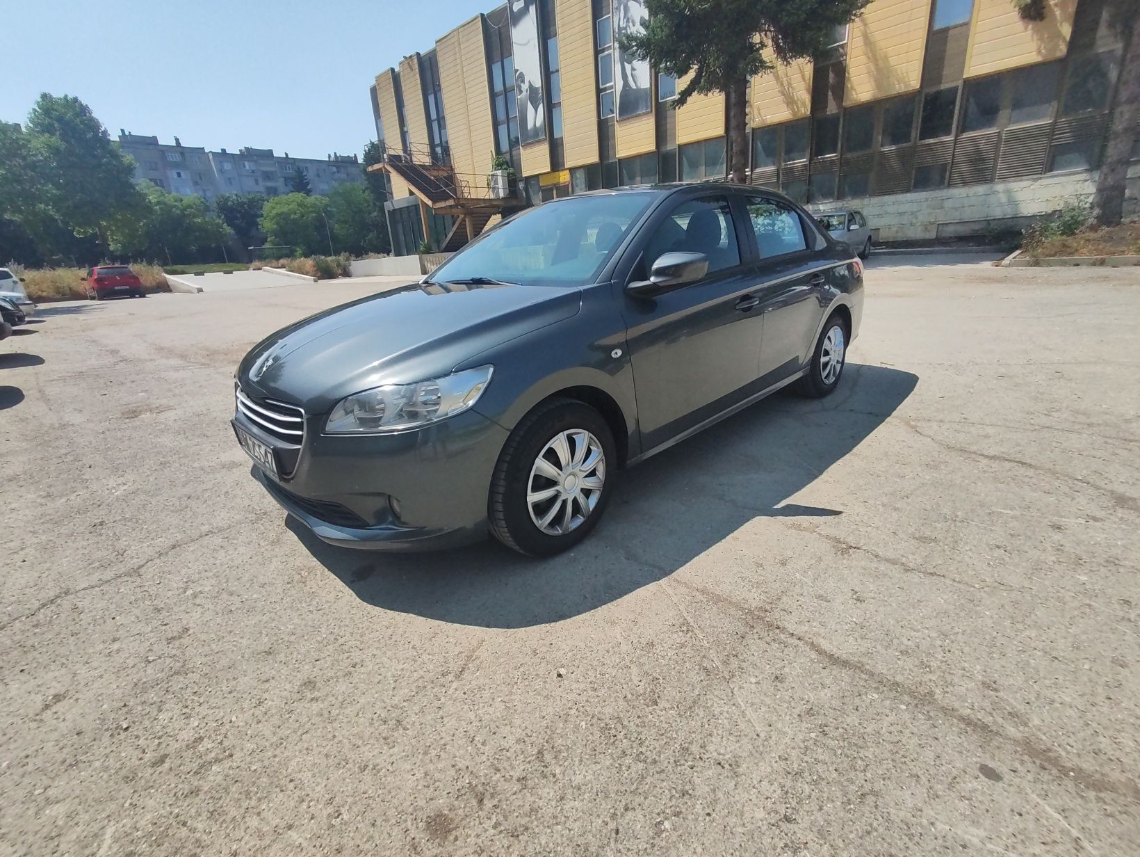 Peugeot 301 2014г 1.6 газ