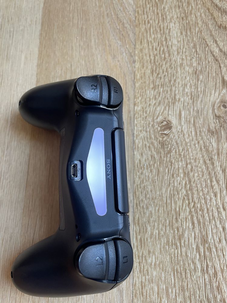 Оригинален джойстик за PS4/PlayStation 4