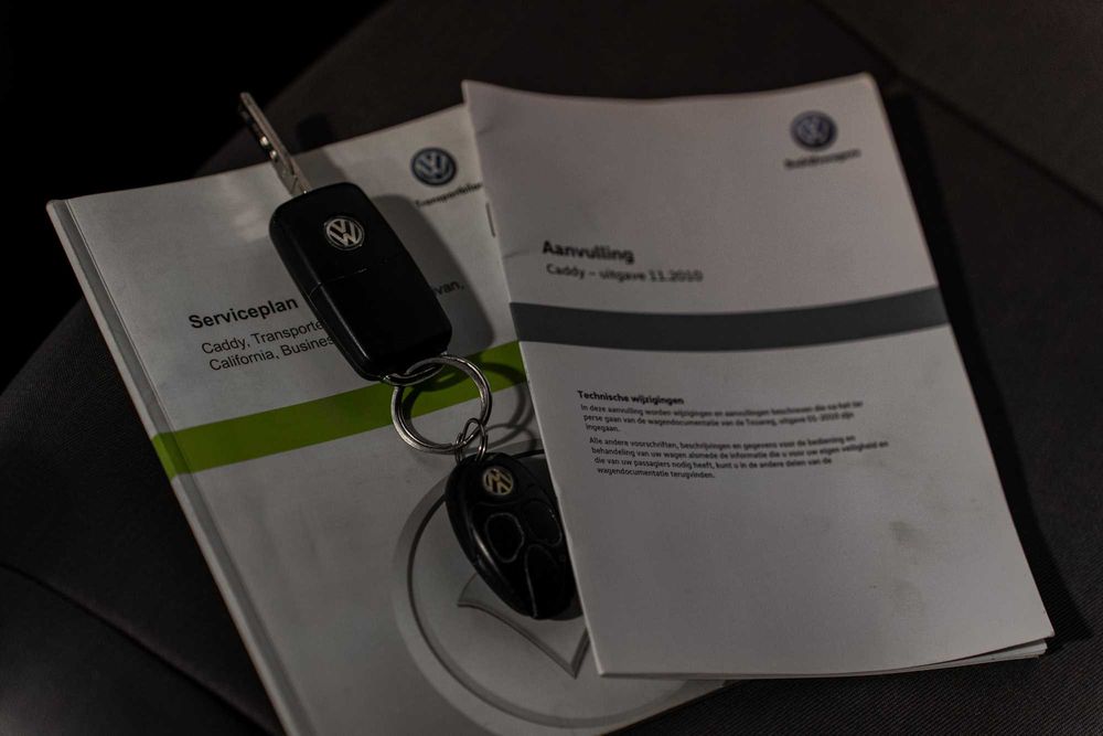 PENTRU DEZMEMBRAT Volkswagen Caddy Maxi 1.6 TDI Automat / Webasto /