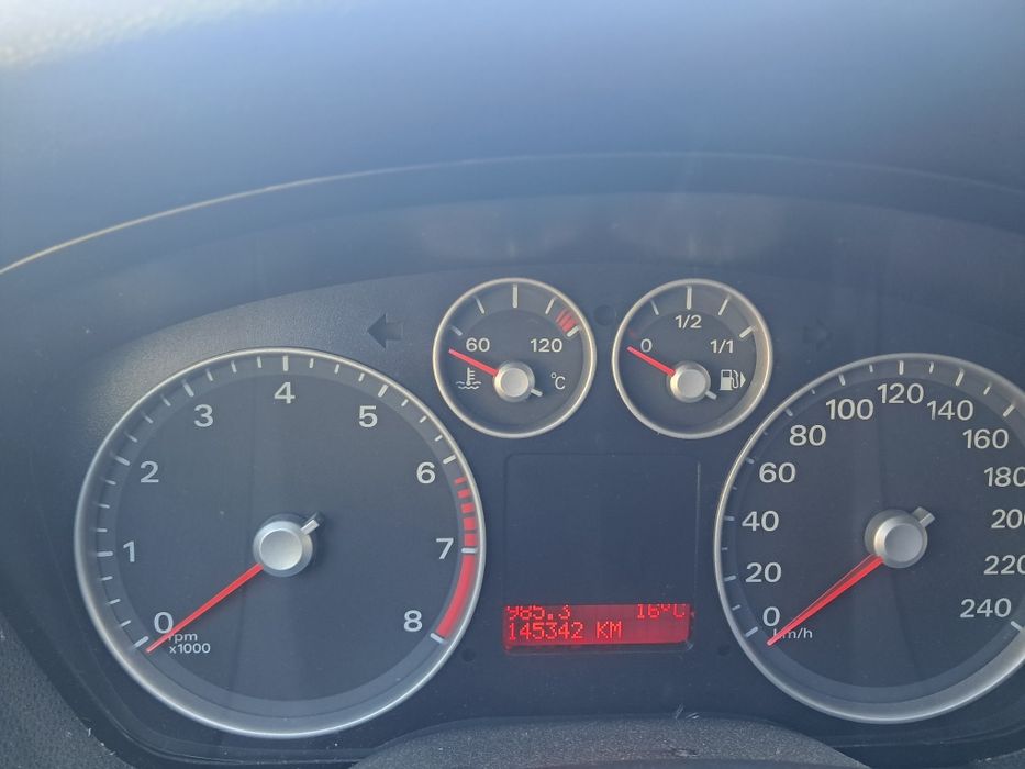 Ford Focus 1.6 benzina