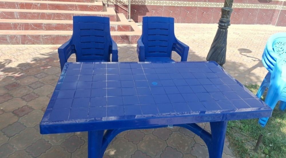 Mebel plasmas stol stul