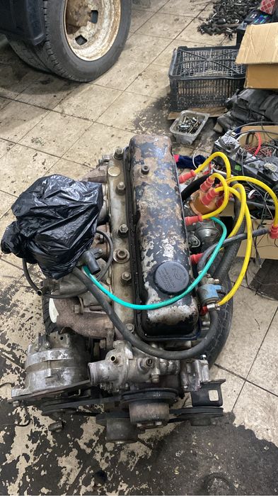 Матор 100 кпрбюратор