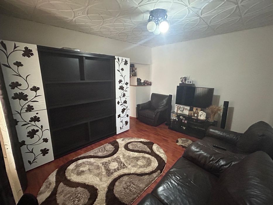 Apartament 2 camere - Fetești-Gară