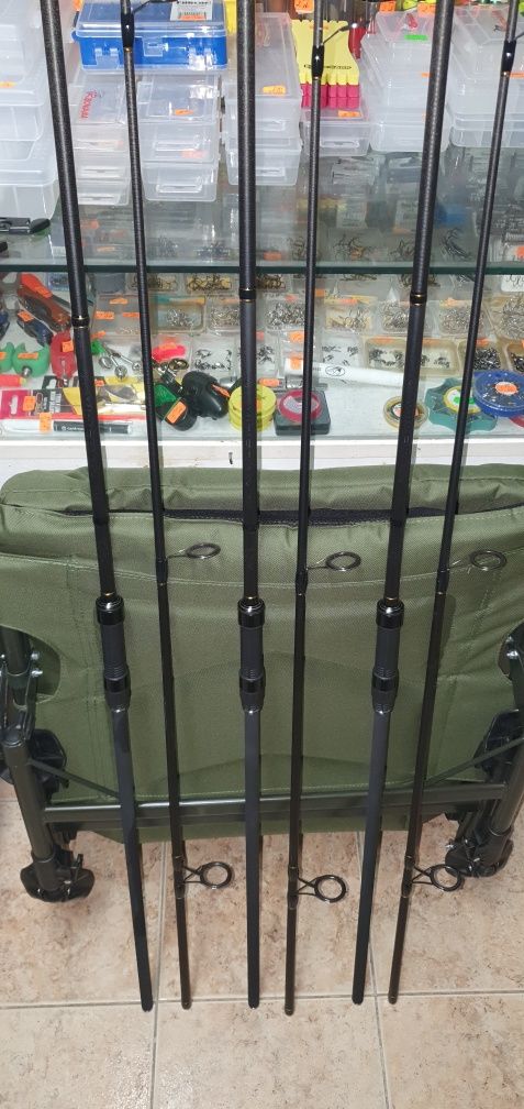 Шаранджийска пръчка на 2части PRO FL CARP VIPER 3.60М.3.50LB
