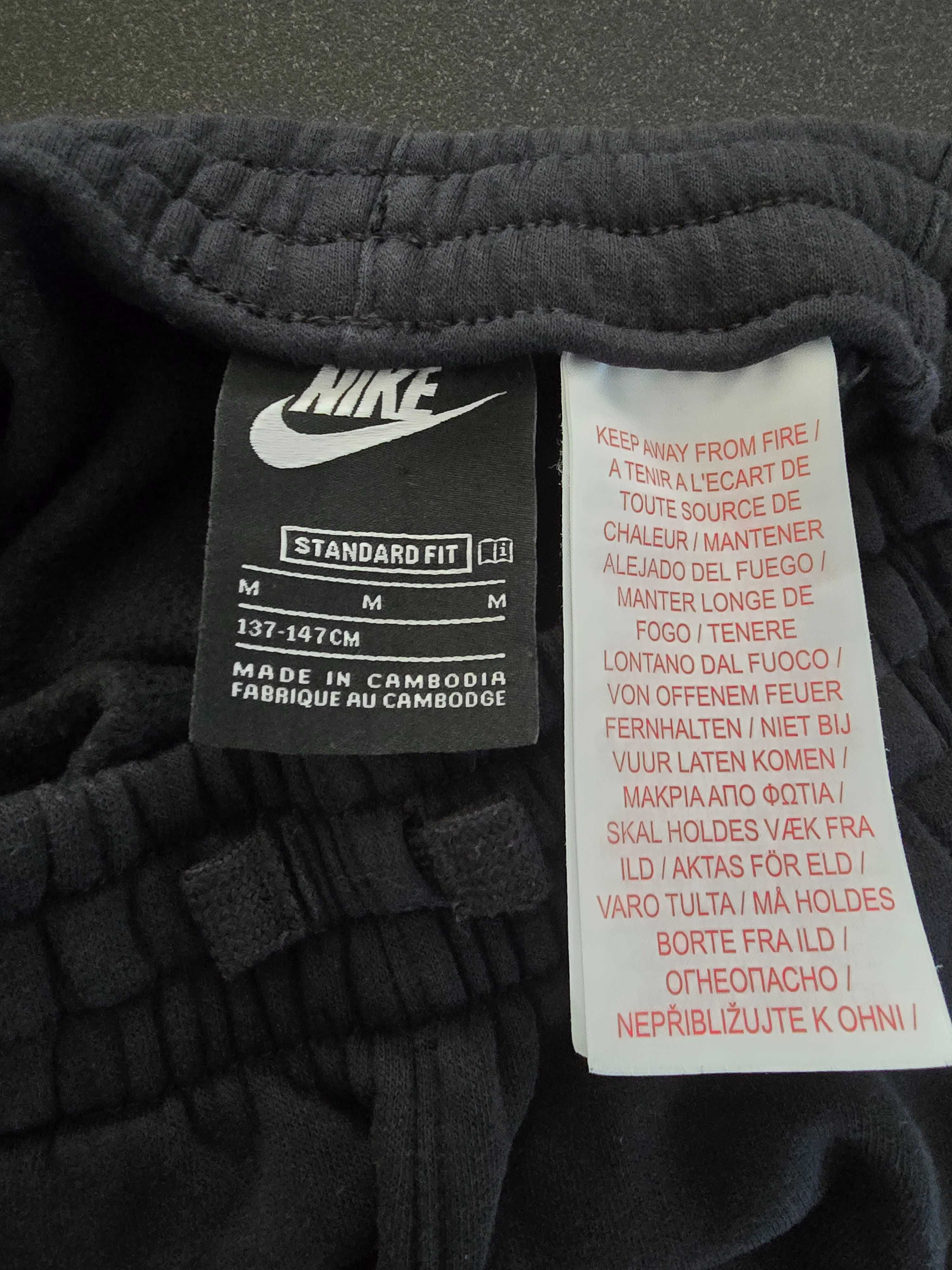 NIKE Core Fleece -cod BV3634-010, pantaloni marimea M copii, 137-147cm