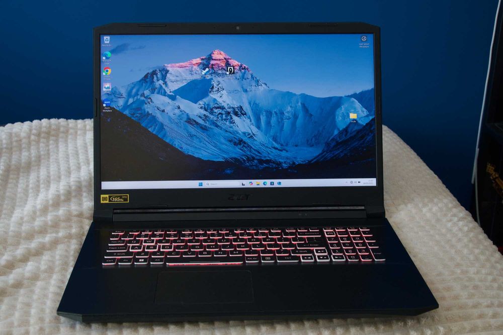 Acer Nitro 5 i7-11th,  RTX 3060, 16GB Ram, 1 TB SSD, 17.3 QHD 165Hz
