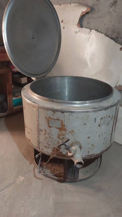 200 литрли котел(нержавейка, утеплённый, двухкорпусной)  сотилади.. 3
