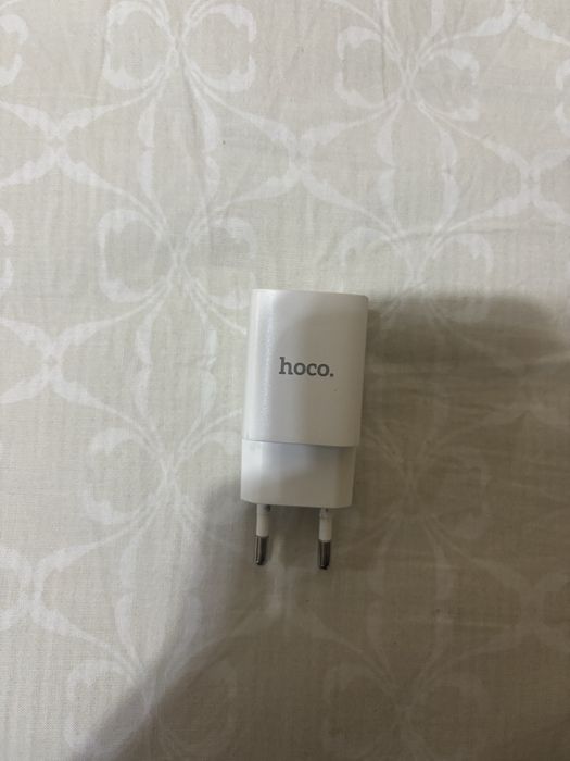 Продам тайпси зарядку hoco