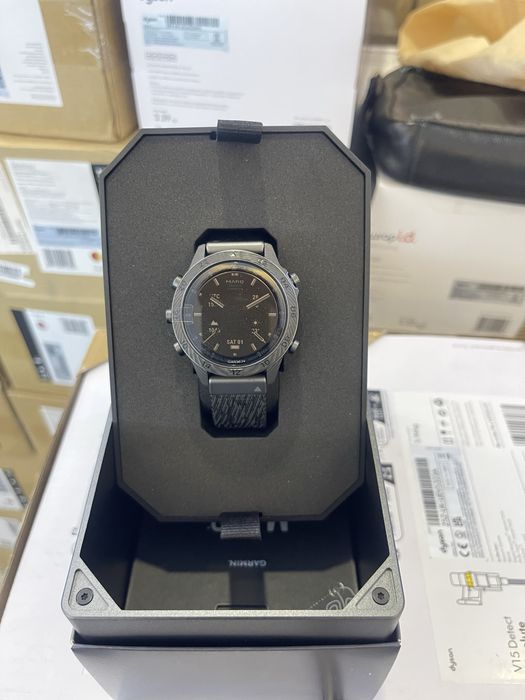 Garmin marq commander carbon , гармин марк коммандер карбон