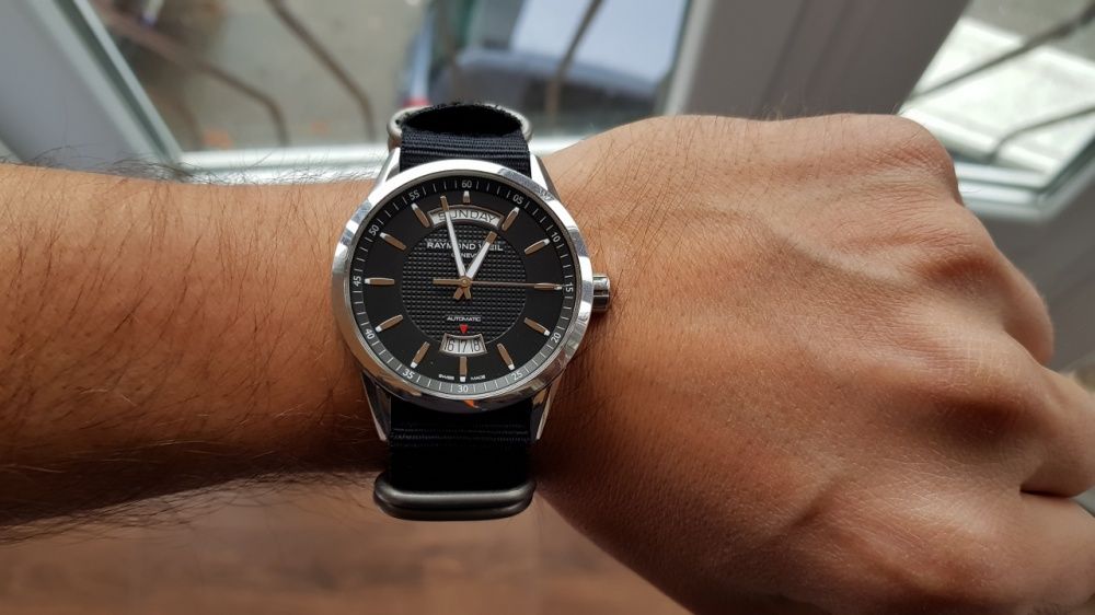 Механичен часовник RAYMOND WEIL