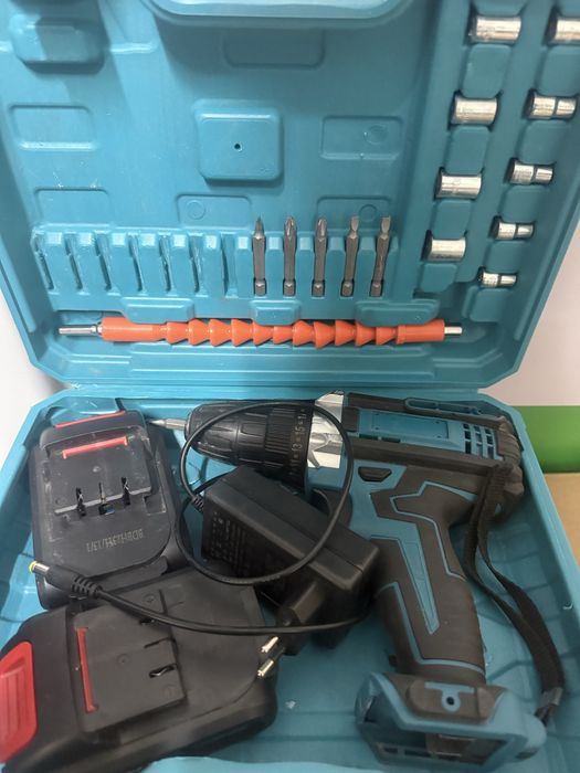 Шуруповерт Makita г Жанатас 3 мкр 31/2д Лот 772726