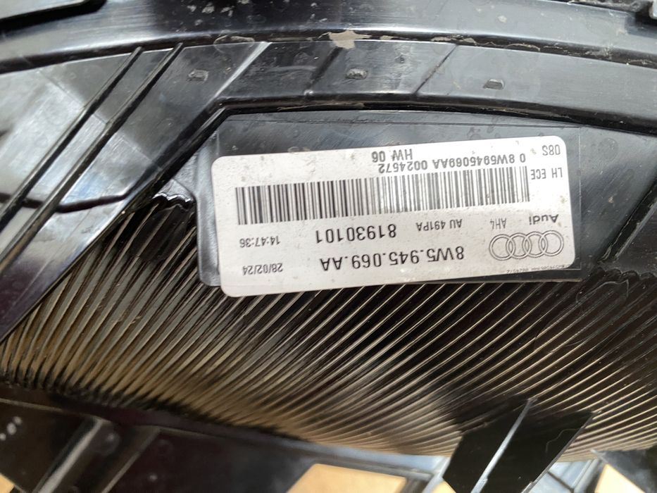 Stop Audi A4 B9 8W facelift 2020 - 2023 stopuri stanga dreapta