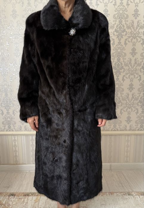 Продаю норковую шубу в хорошем состоянии