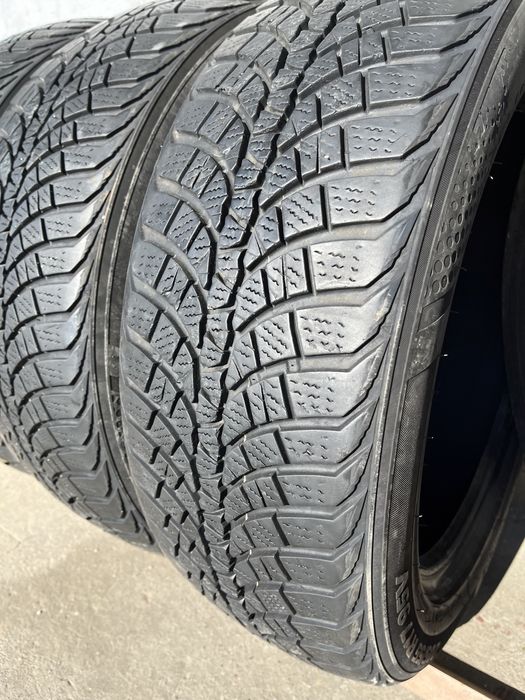 4 бр. зимни гуми 205/55/17 Kumho DOT 1919 6-7 mm