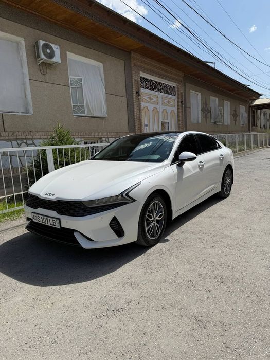 Kia k5 gt lindan bitta past pozitsiyasi 360 gradus kamera panarama tom