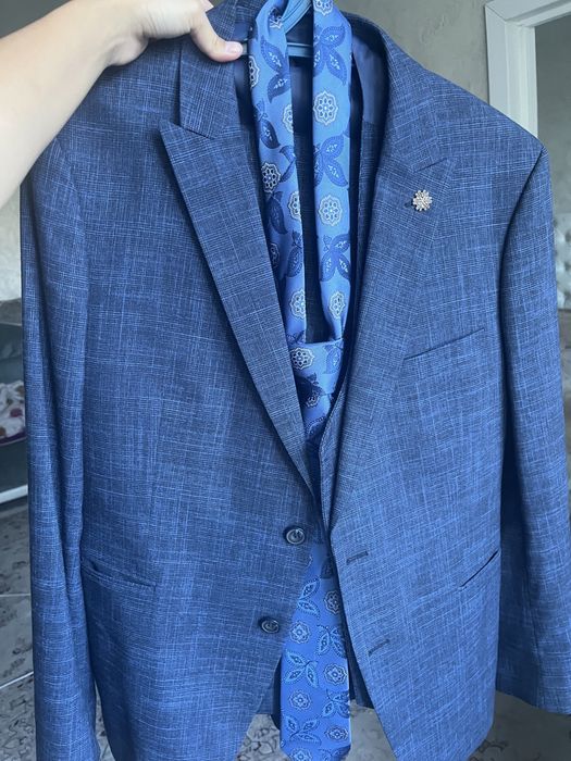 Мужской костюм