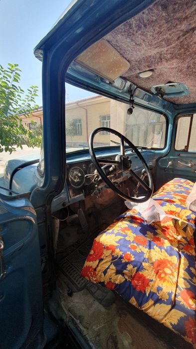 Зил 130 г sotiladi бортовой тентли