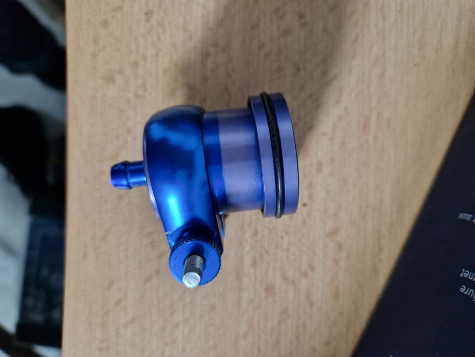 Rizoma задно казанче за мотор