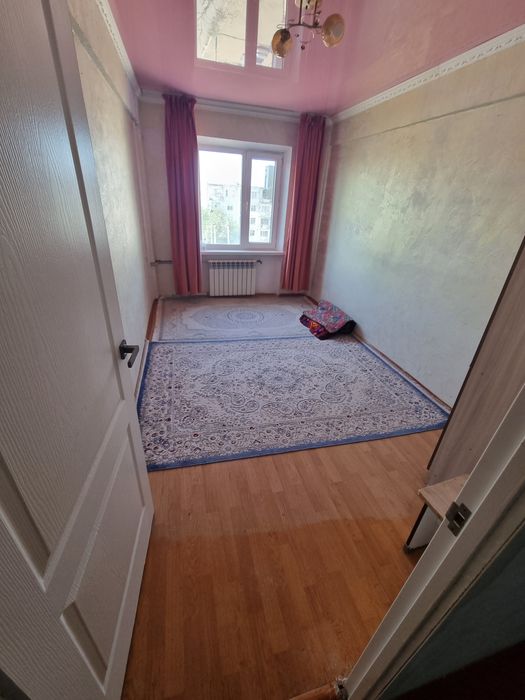 Сдается 3ком. квартира в Центре города (район Айтбай мечети)