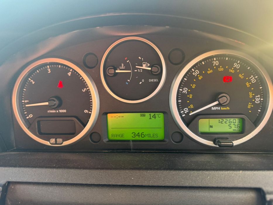 Discovery 3 2.7 diesel VOLAN DREAPTA