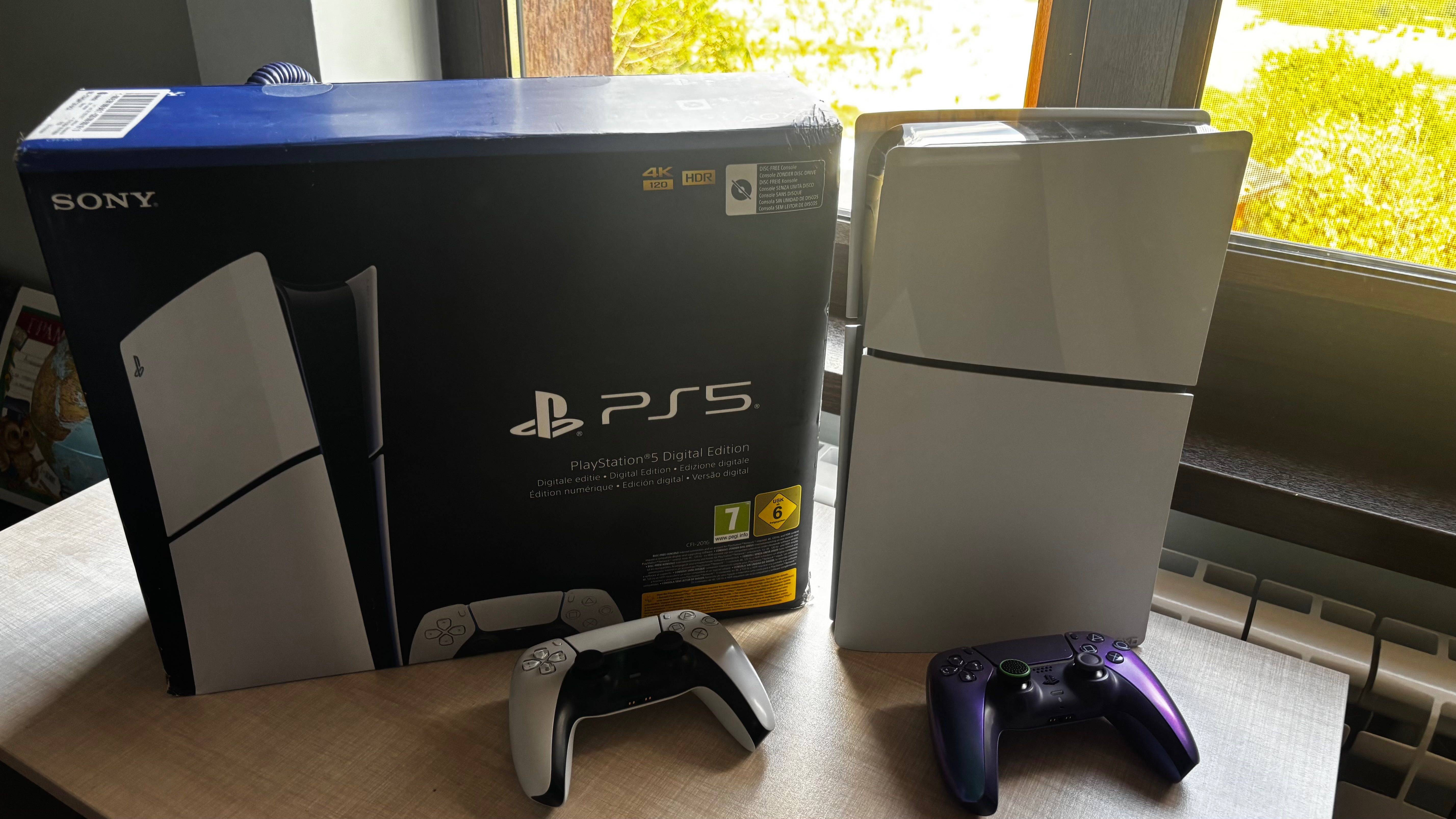 Play Station 5 + 2 джойстика