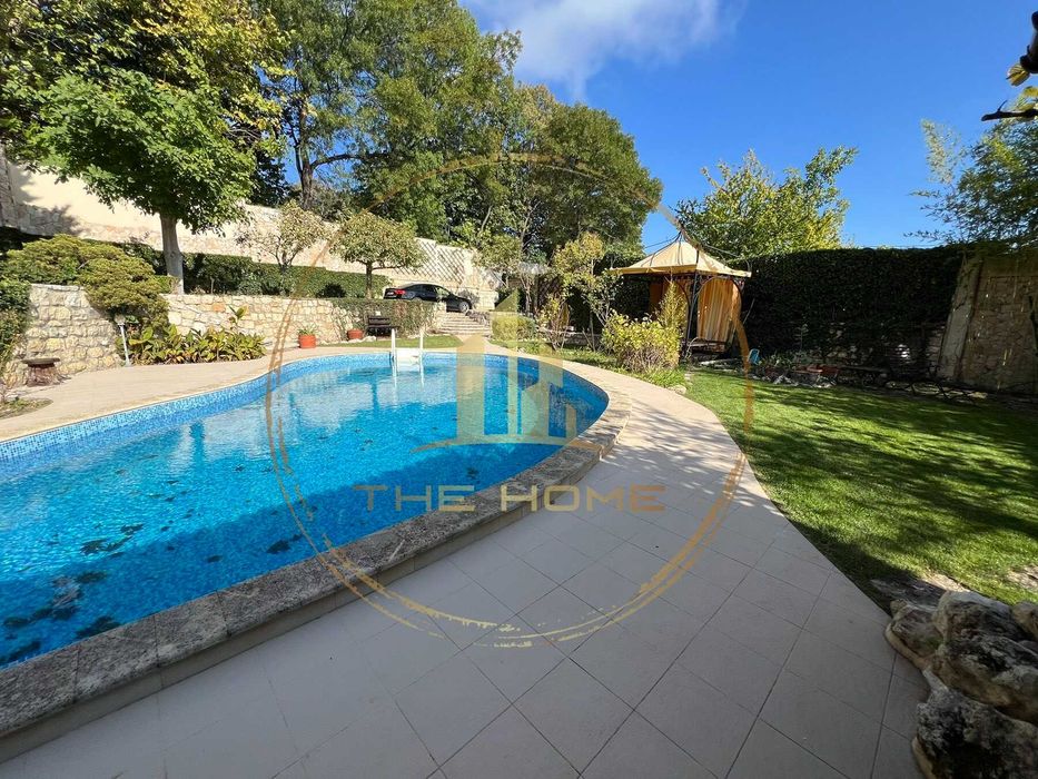 Луксозна Самостоятелна Къща