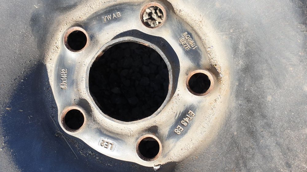 Джанти 5х100 vw с гуми 185 60 14 ханкок