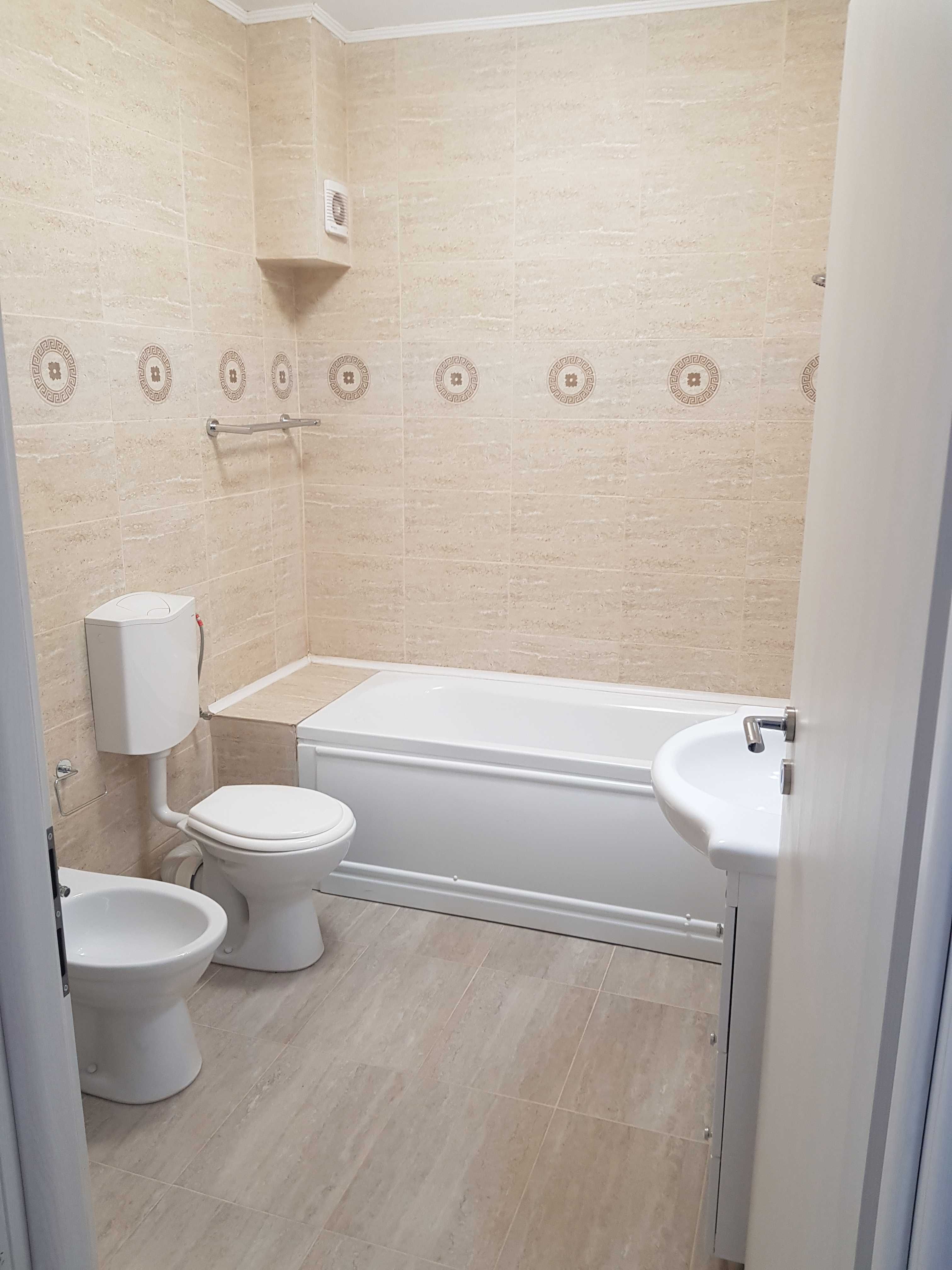 Apartament 2 camere bloc nou utilat complect + loc parcare 86900e neg