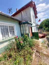 Продава къща село Владиня