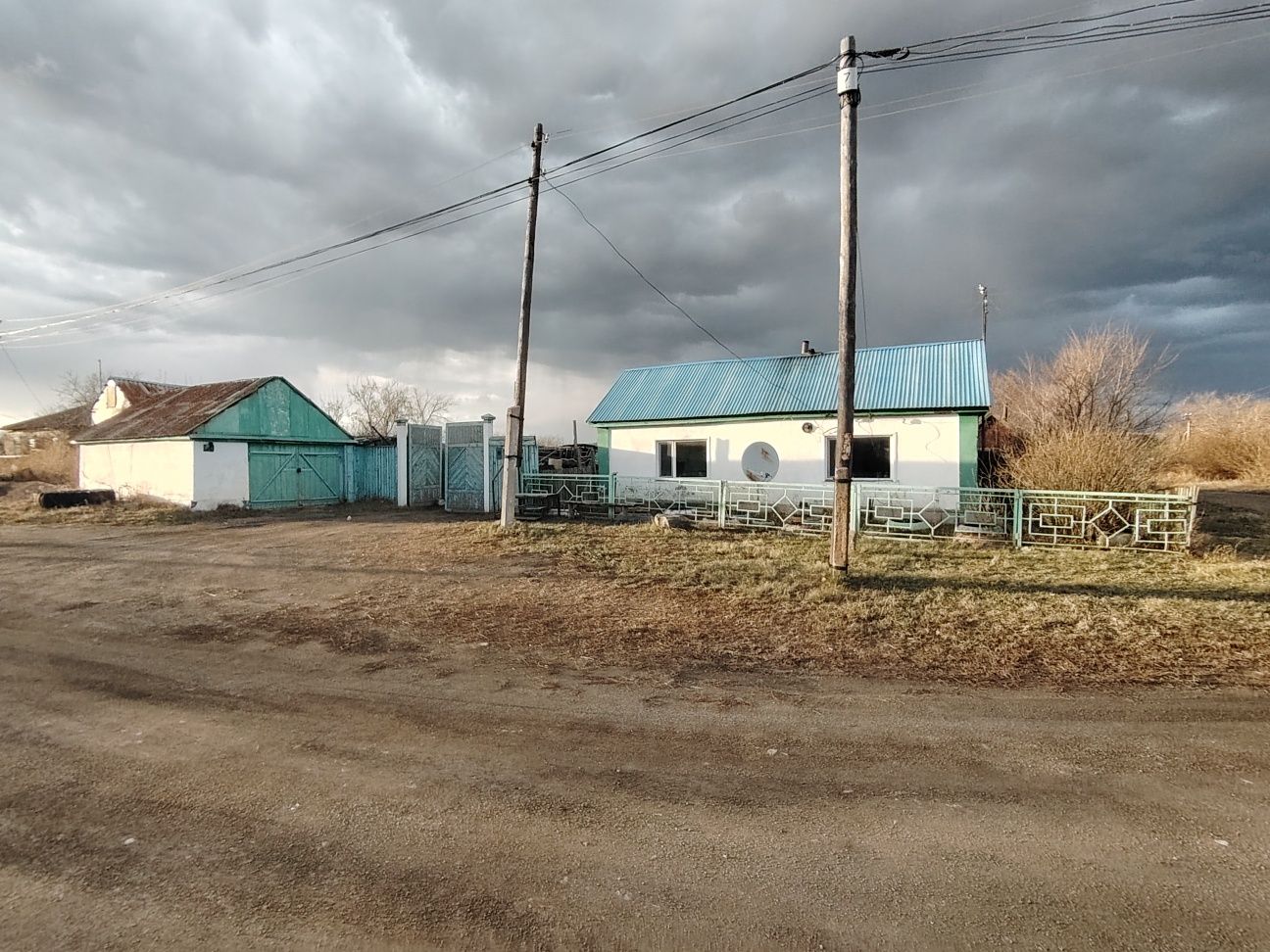 Продам дом посёлок Алексеевка