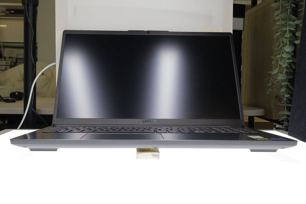 Laptop Gaming Lenovo intel i5 12450HX,RTX2050