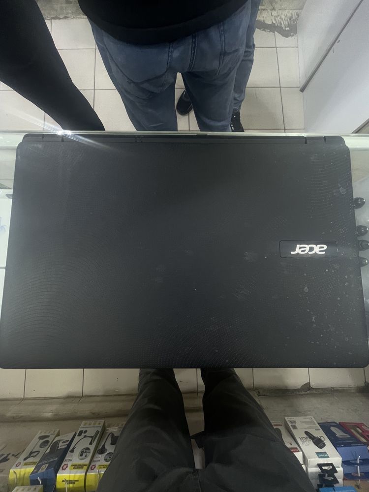 Acer notebook 8 200gb srochna