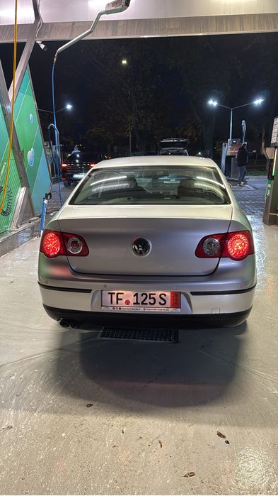 Passat B6 2009 2.0 TDI 140 cp