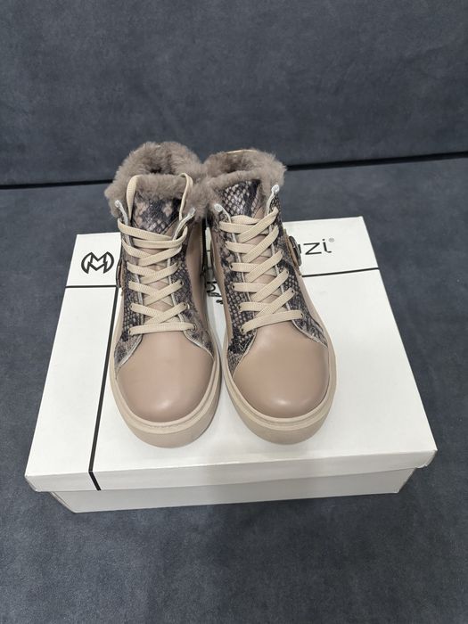 Женская обувь Зима Турция Новая 37 размер