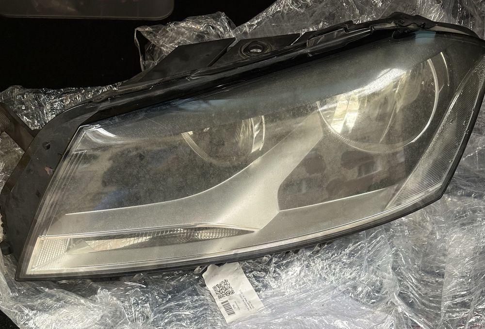 Far stanga passat b7