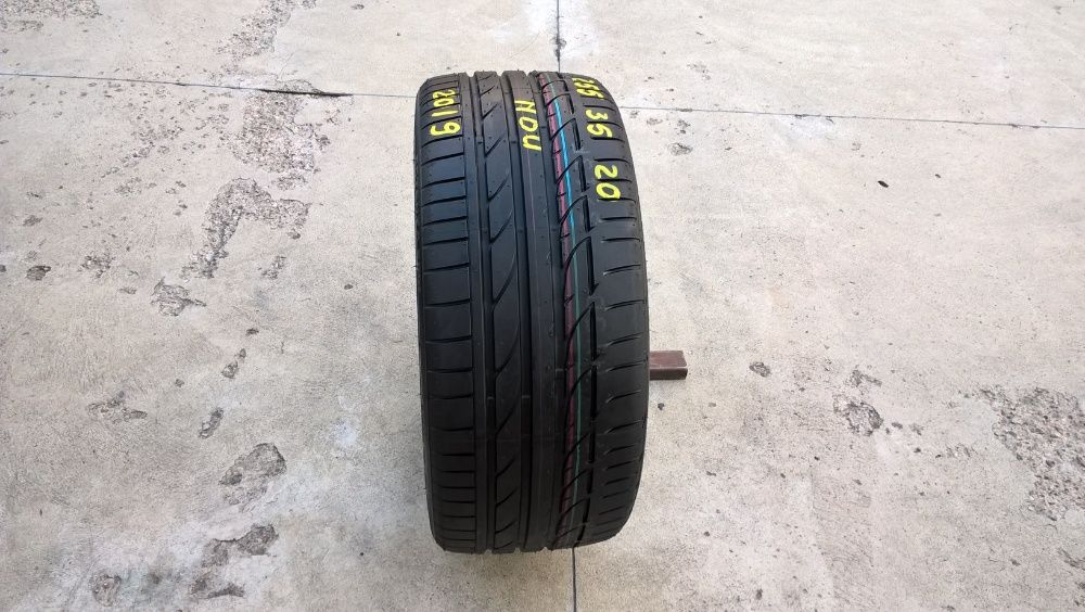 O anvelopa noua de vara 255 35 20 bridgestone potenza S001