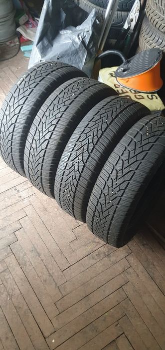 Зимни гуми 185/65/15 и195/60/16C